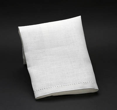 Picture of 100% Linen Plain  Bread Plate Napkin