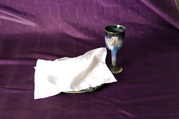 Picture of Communion Bread Plate Napkin
