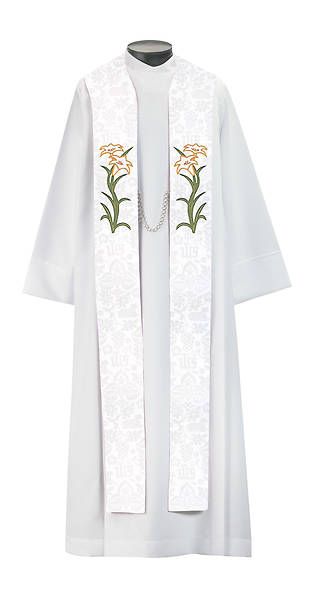 Christ Has Risen Overstole for Easter