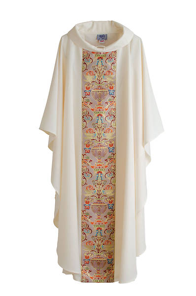 MDS Classic Coronation Ivory Chasuble